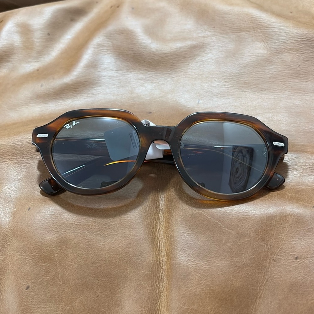 Ray-Ban Sunglasses